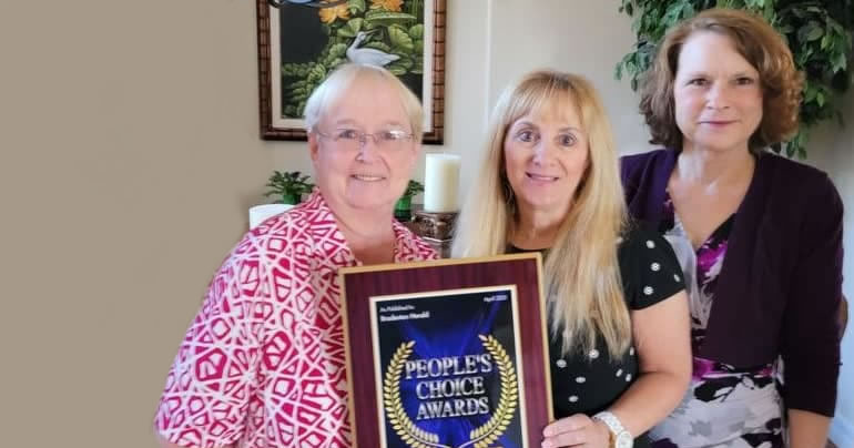 Senior Crossroads Awarded People's Choice Award 2021!